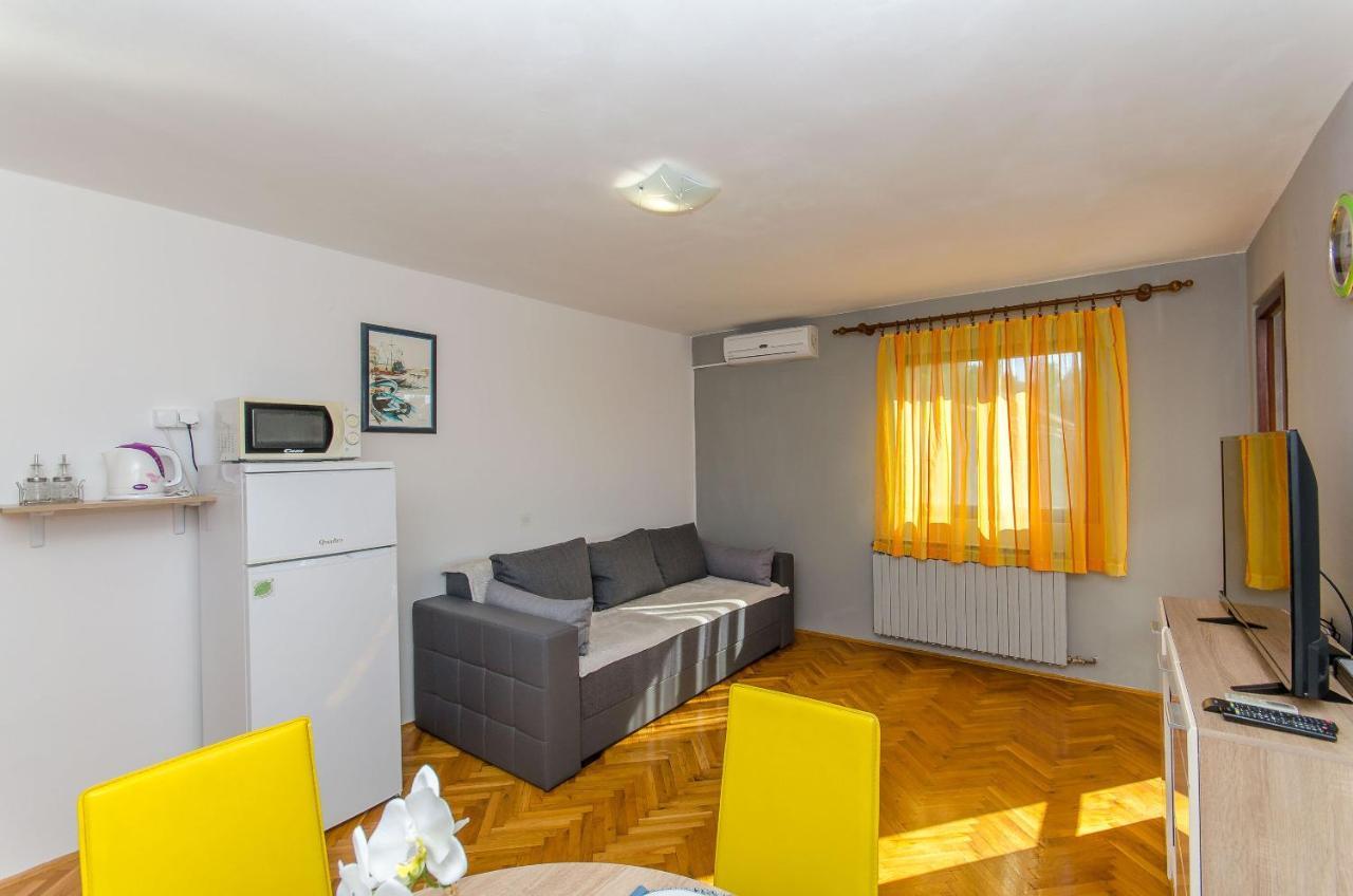 Apartments Marinko Makarska Ngoại thất bức ảnh