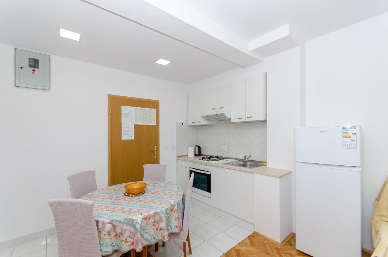 Apartments Marinko Makarska Ngoại thất bức ảnh